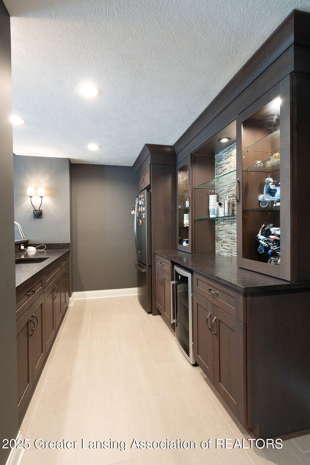 East Lansing, Michigan, 48823, United States, 4 Bedrooms Bedrooms, ,3 BathroomsBathrooms,Residential,For Sale,1890270