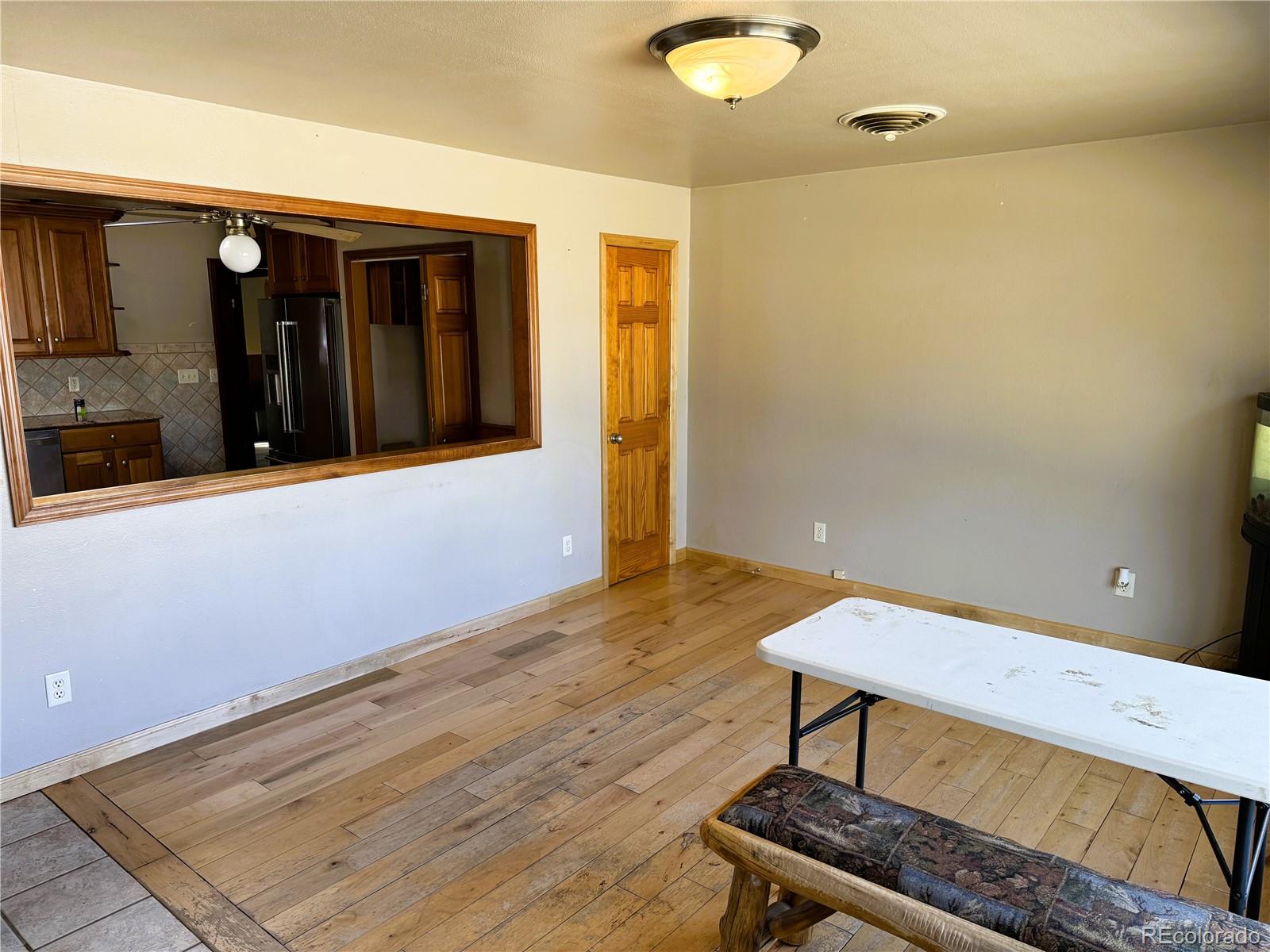Salida, Colorado, 81201, United States, 4 Bedrooms Bedrooms, ,1 BathroomBathrooms,Residential,For Sale,2043206