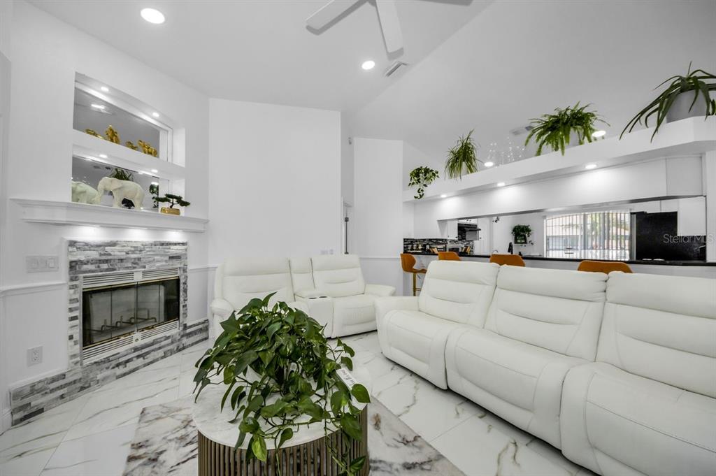 New Port Richey, Florida, 34653, United States, 4 Bedrooms Bedrooms, ,5 BathroomsBathrooms,Residential,For Sale,1989406