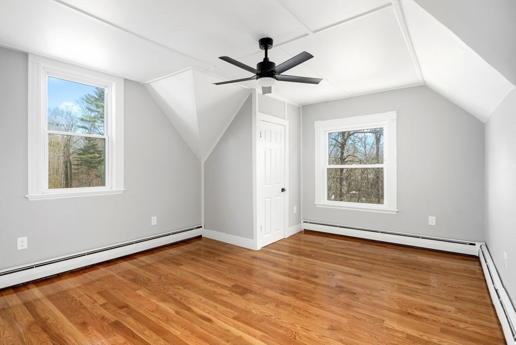 Abington, Massachusetts, 02351, United States, 4 Bedrooms Bedrooms, ,2 BathroomsBathrooms,Residential,For Sale,1758924