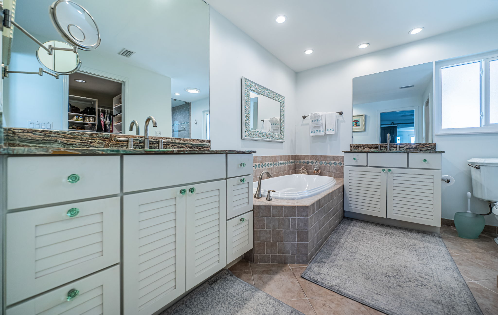 St Pete Beach, Florida, 33706, United States, 5 Bedrooms Bedrooms, ,3 BathroomsBathrooms,Residential,For Sale,2014808