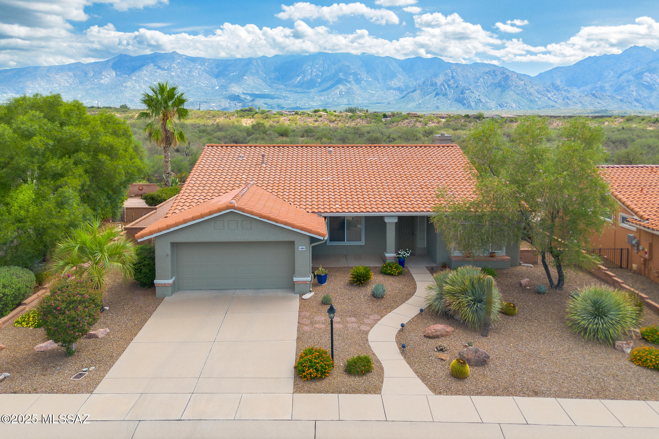 Oro Valley, Arizona, 85755, United States, 2 Bedrooms Bedrooms, ,2 BathroomsBathrooms,Residential,For Sale,1959033