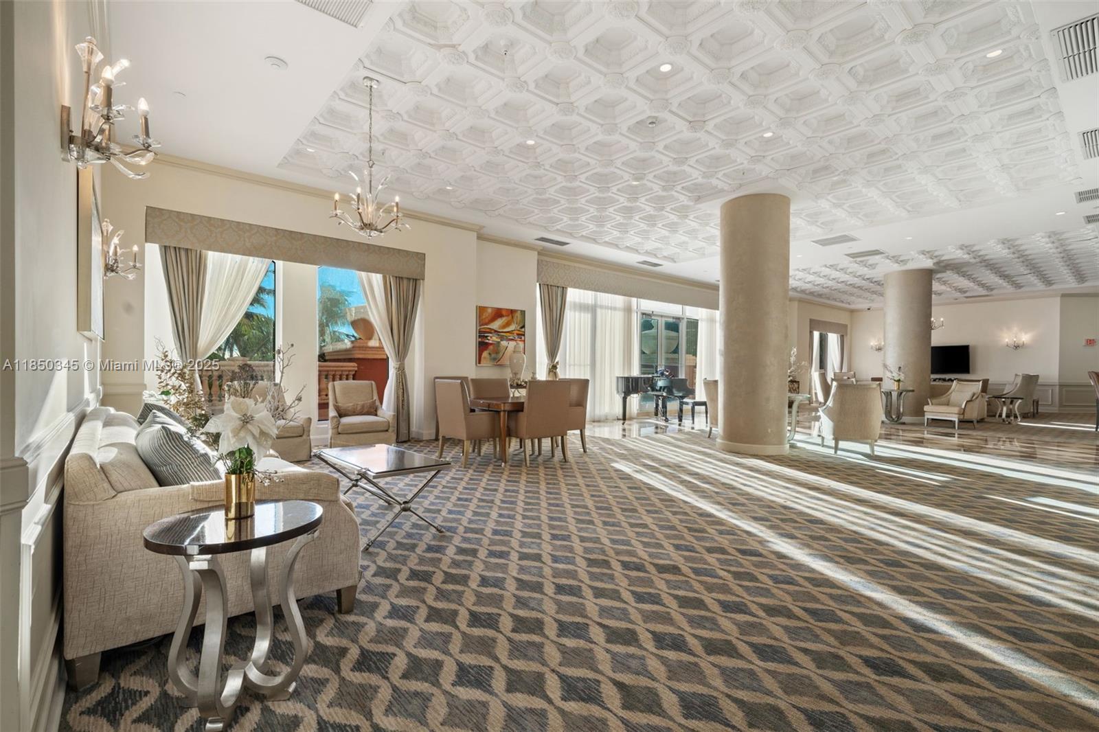 Fort Lauderdale, Florida, 33305, United States, 2 Bedrooms Bedrooms, ,3 BathroomsBathrooms,Residential,For Sale,1907787