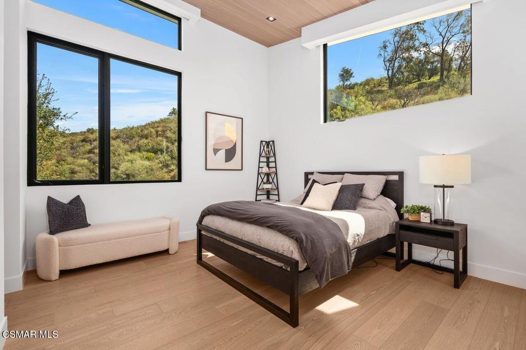 Malibu, California, 90265, United States, 4 Bedrooms Bedrooms, ,3 BathroomsBathrooms,Residential,For Sale,1732105