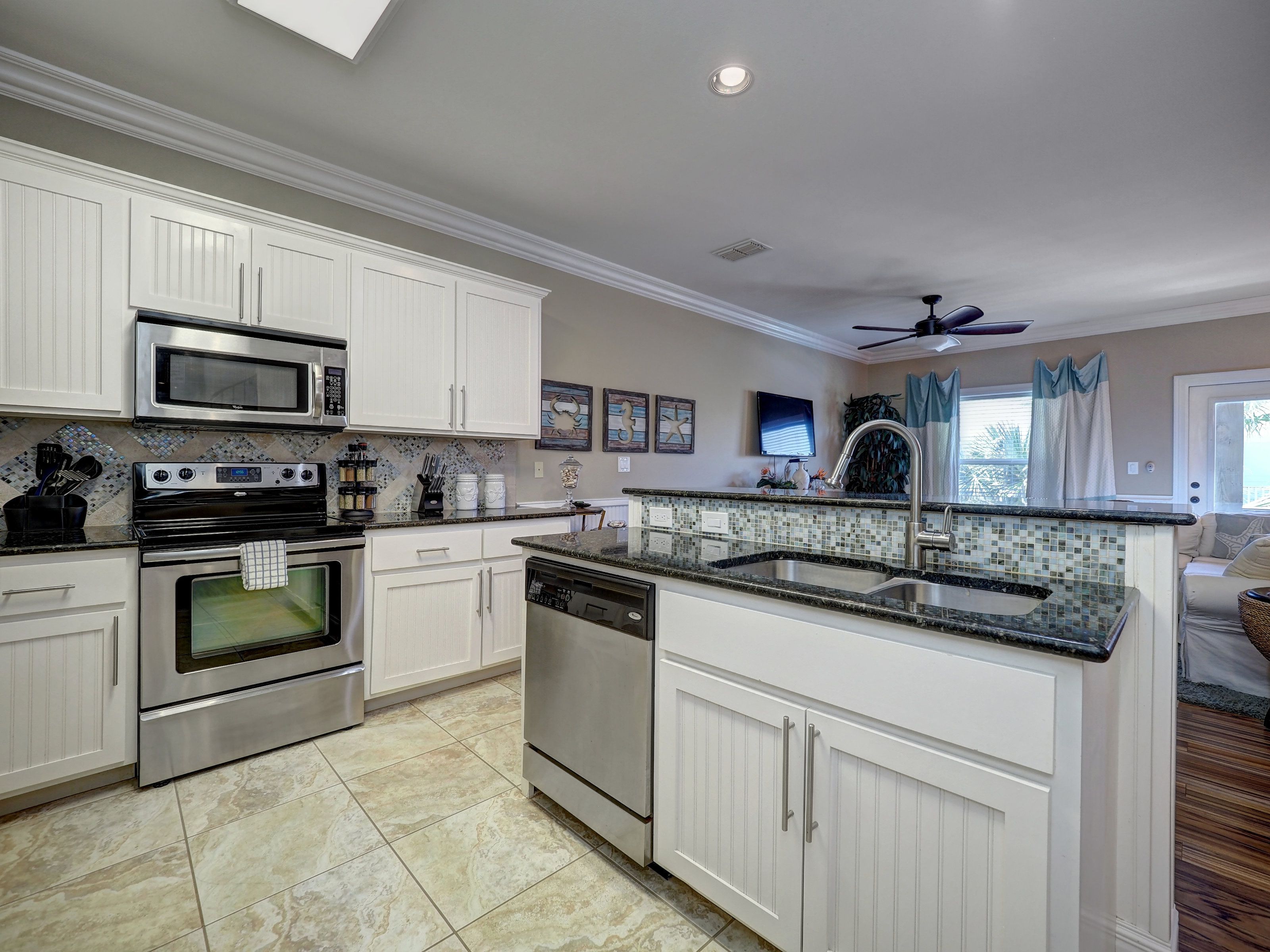  3BR Coastal Townhome in Port A - 物件實景