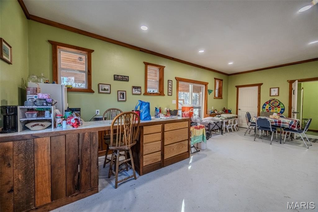 Lebanon, Missouri, 65536, United States, 3 Bedrooms Bedrooms, ,4 BathroomsBathrooms,Residential,For Sale,2017638