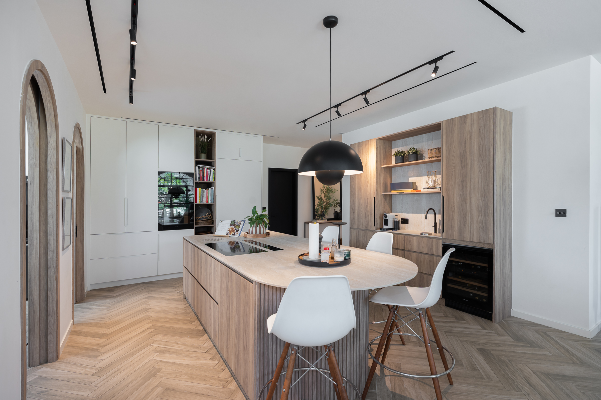  Design-Led Villa in Victoria Heights - 物件實景