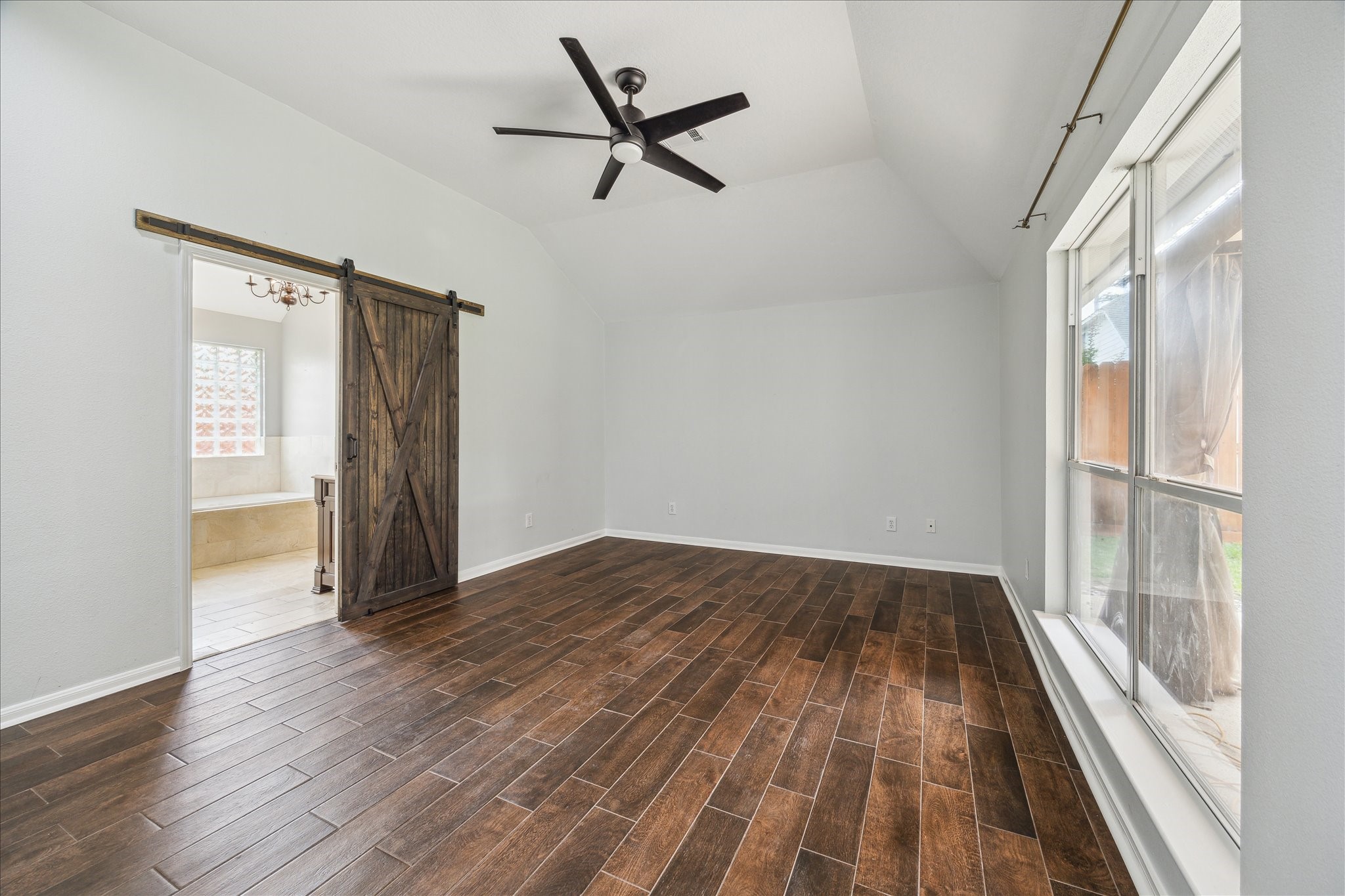  20910 Sandy Briar Court - 物件實景