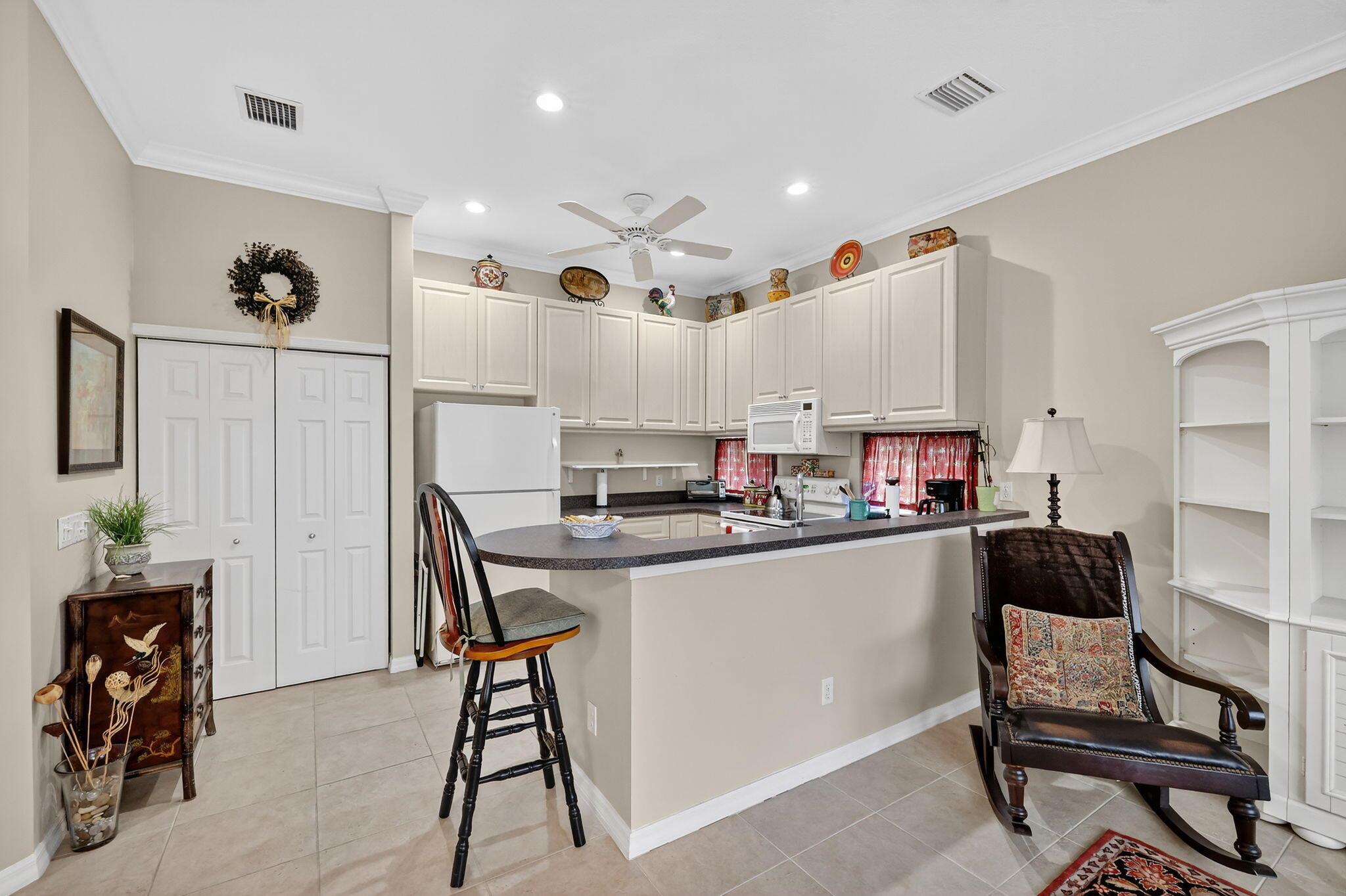 Fort Pierce, Florida, 34949, United States, 2 Bedrooms Bedrooms, ,2 BathroomsBathrooms,Residential,For Sale,1989196