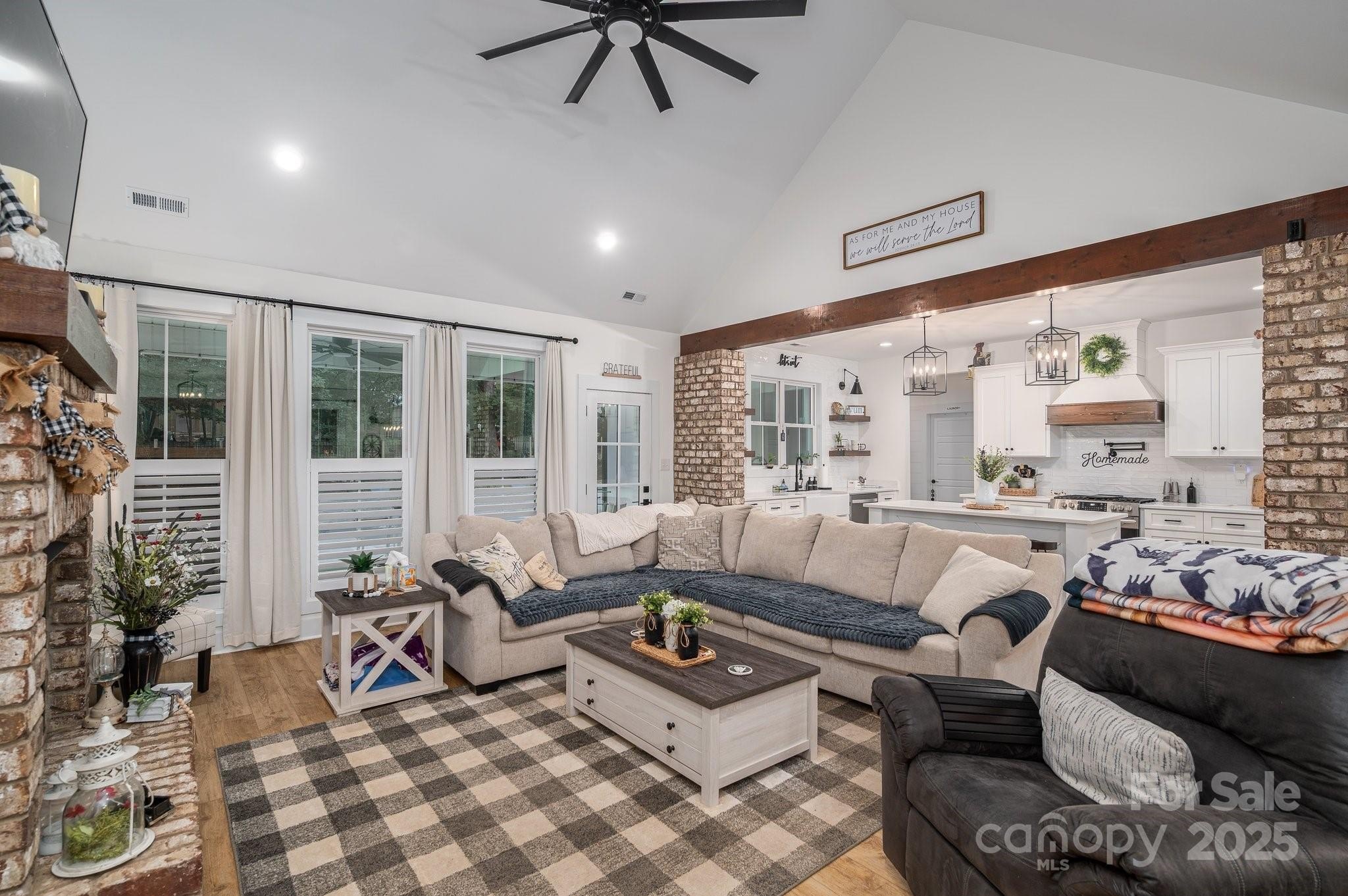Lincolnton, North Carolina, 28092, United States, 4 Bedrooms Bedrooms, ,2 BathroomsBathrooms,Residential,For Sale,1944846