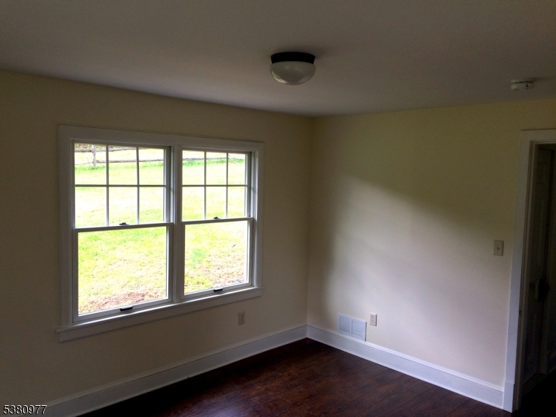 Andover Twp., New Jersey, 07860, United States, 4 Bedrooms Bedrooms, ,3 BathroomsBathrooms,Residential,For Sale,1941972