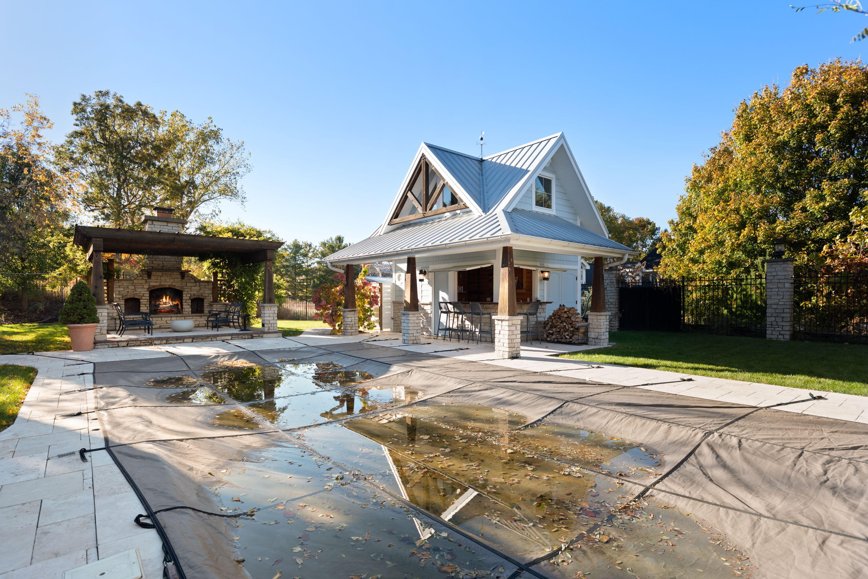 New Buffalo, Michigan, 49117, United States, 6 Bedrooms Bedrooms, ,5 BathroomsBathrooms,Residential,For Sale,1989502