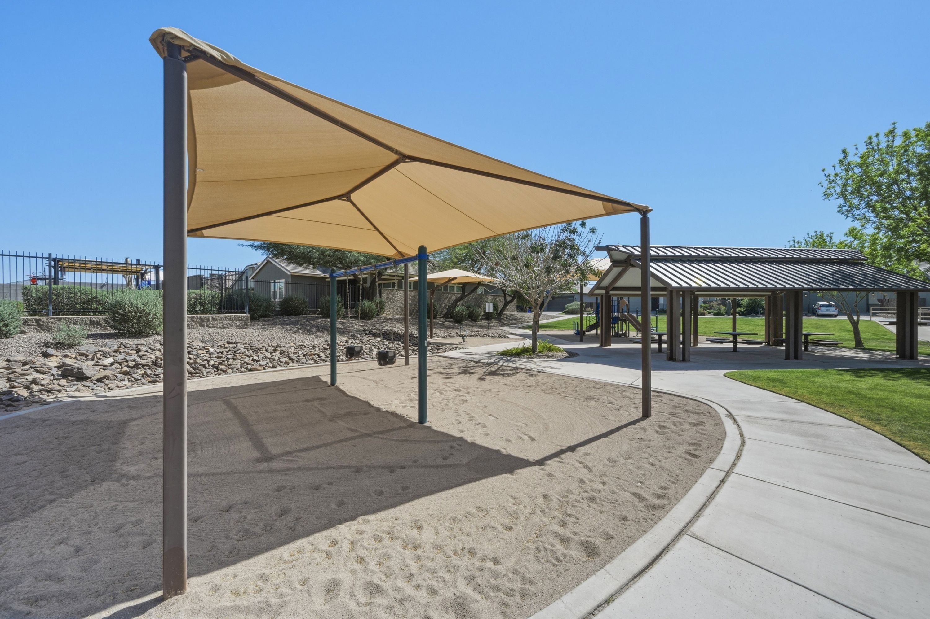  41370 W Somerset Drive  Maricopa, AZ - 物件實景