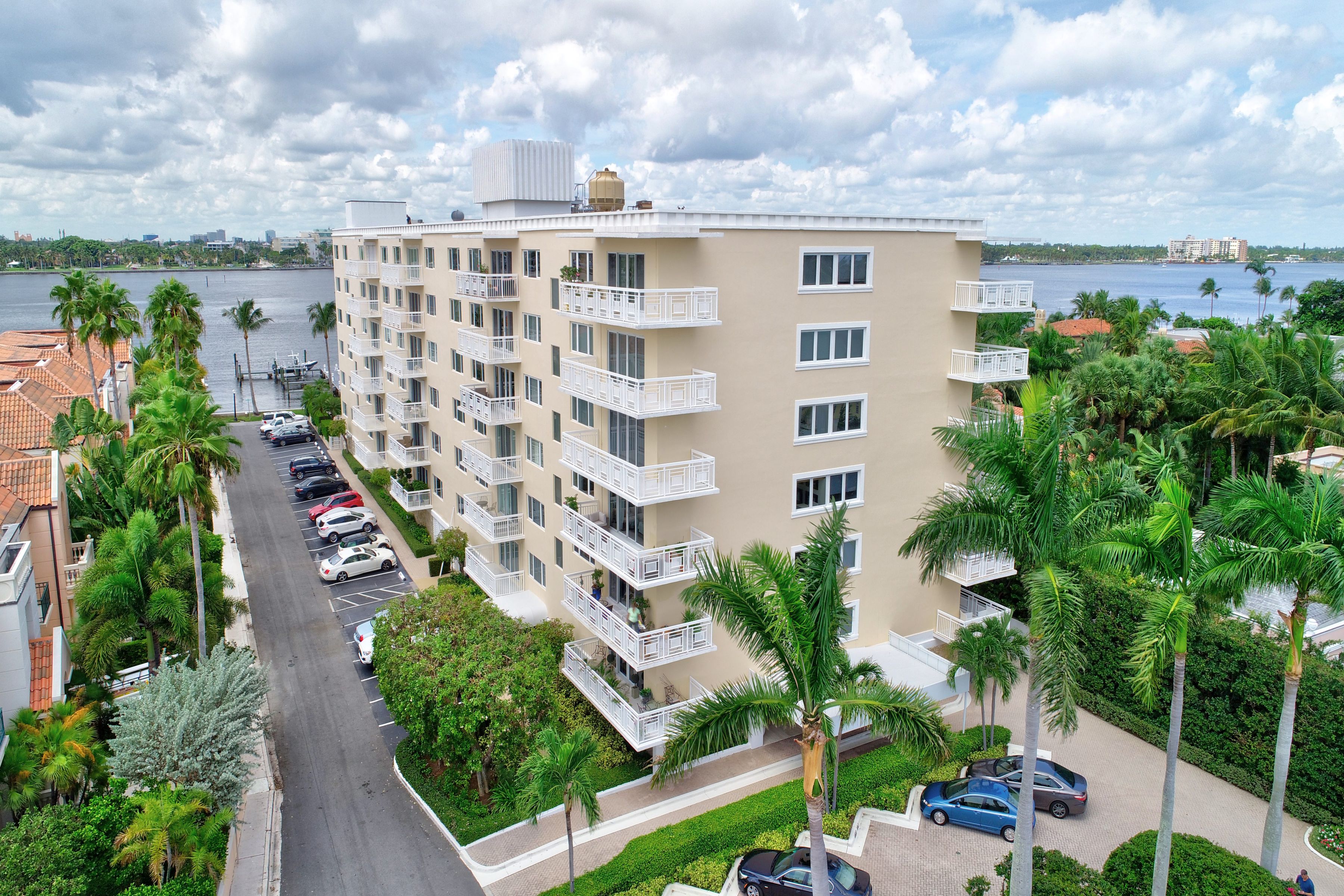  250 Bradley Place 408 - 物件實景