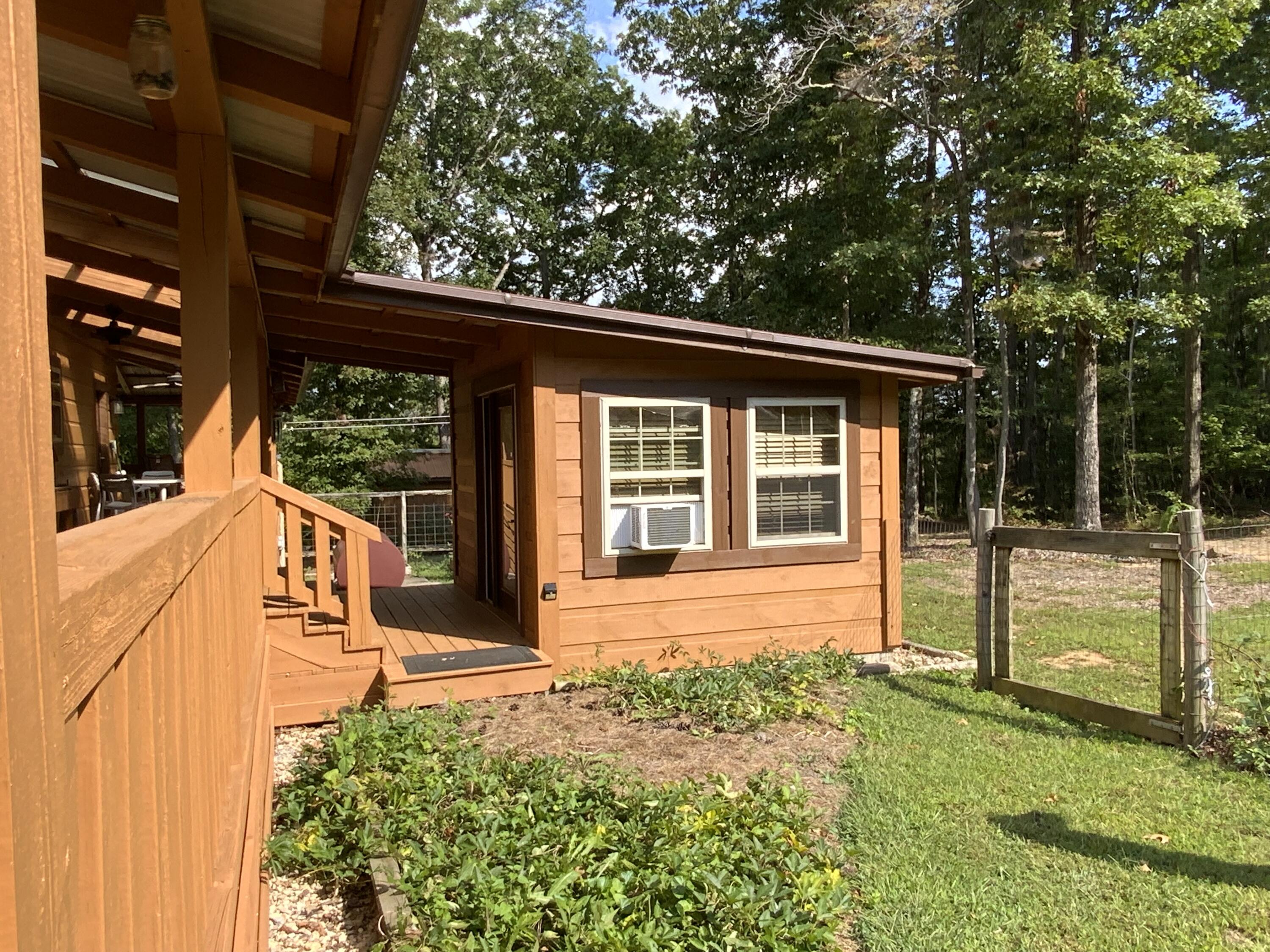 Tracy City, Tennessee, 37387, United States, 3 Bedrooms Bedrooms, ,Residential,For Sale,1979741