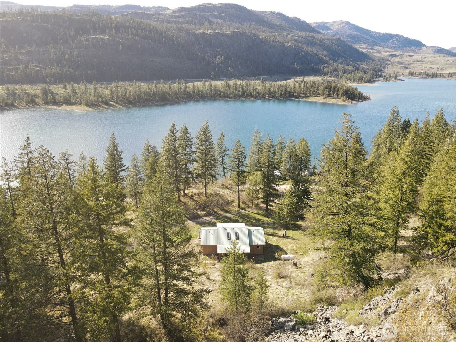 Oroville, Washington, 98844, United States, 2 Bedrooms Bedrooms, ,Residential,For Sale,2001782