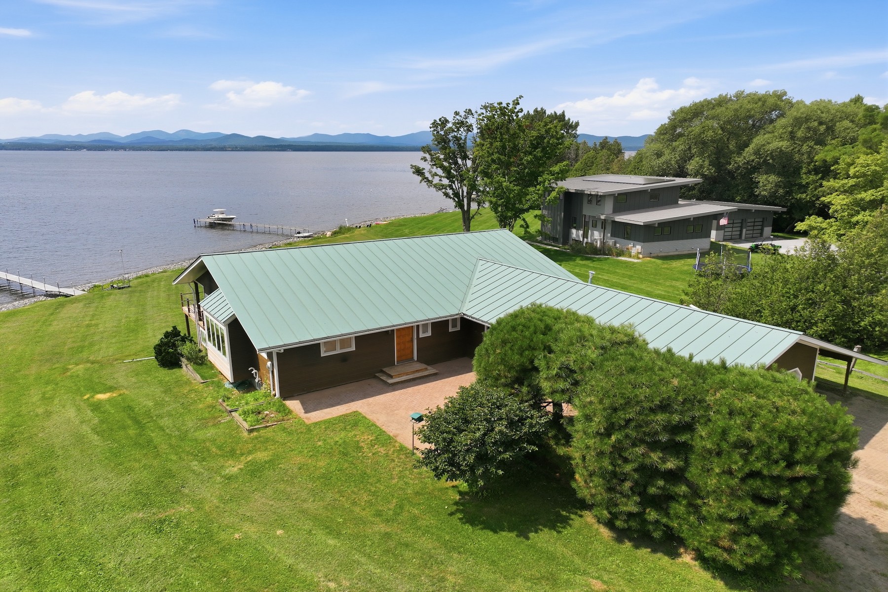  677 Hills Point Road - 物件實景