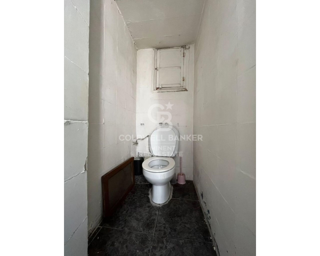 Barcelona, Catalonia, ES, 4 Bedrooms Bedrooms, ,2 BathroomsBathrooms,Residential,For Sale,1838974