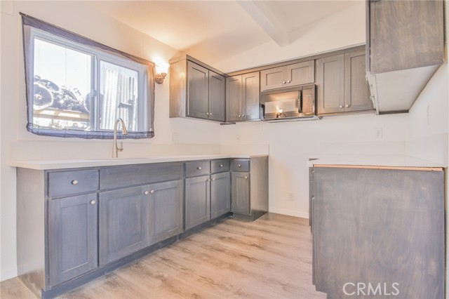 Los Angeles, California, 90002, United States, 5 Bedrooms Bedrooms, ,Residential,For Sale,2008147