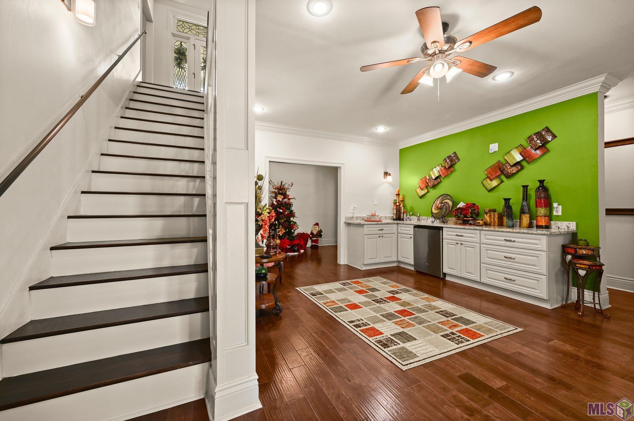 Baton Rouge, Louisiana, 70818, United States, 5 Bedrooms Bedrooms, ,4 BathroomsBathrooms,Residential,For Sale,1899347