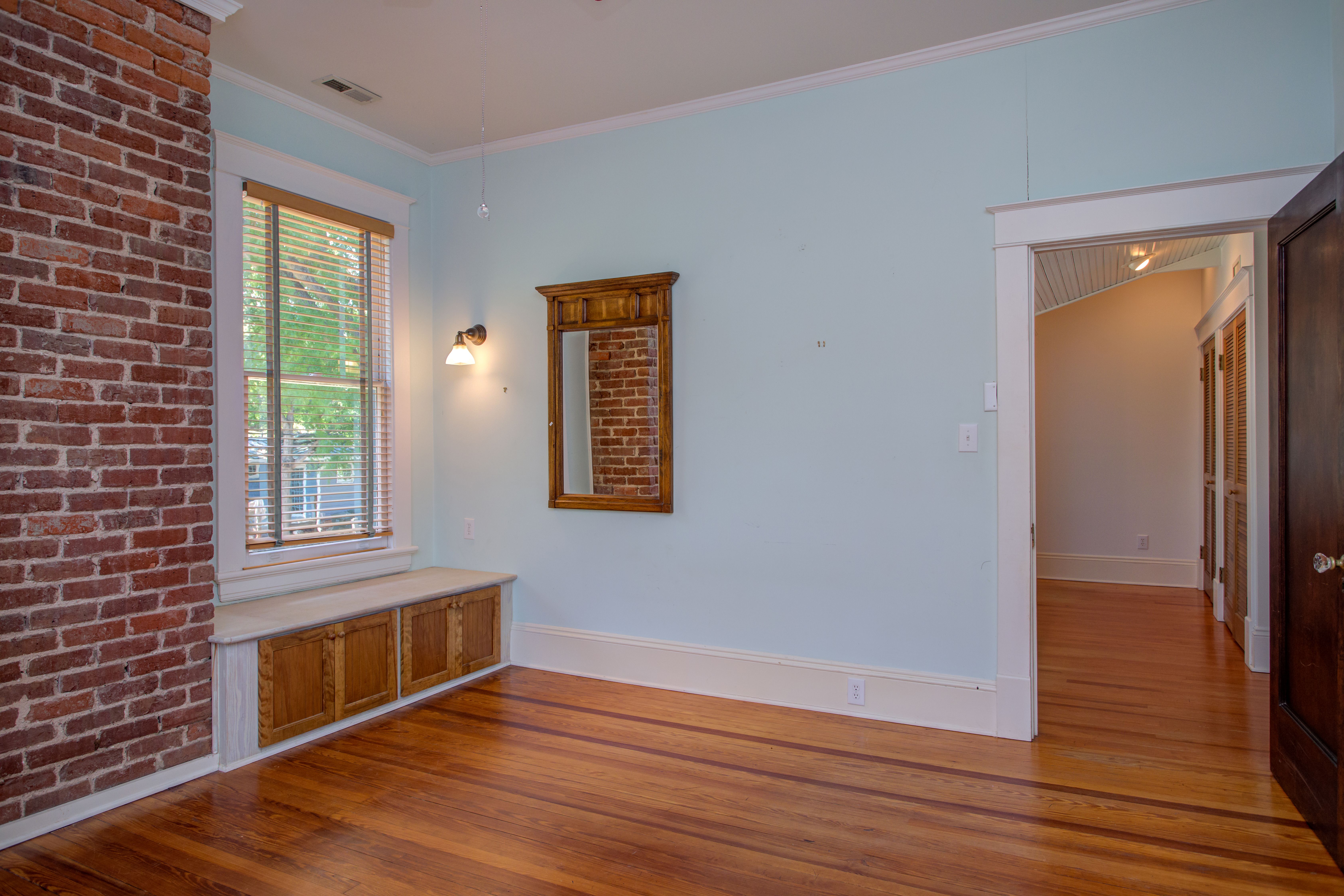  127 Forest Road, Raleigh, NC, 27605 - 物件實景