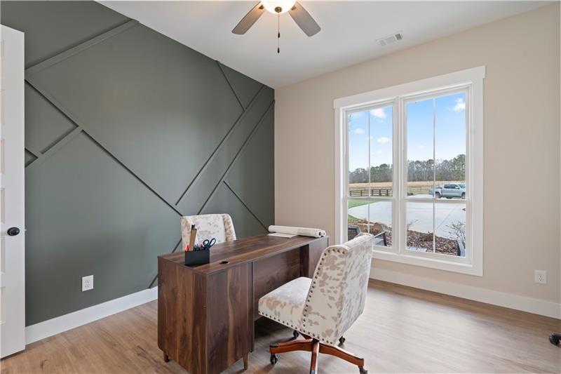 Carrollton, Georgia, 30116, United States, 5 Bedrooms Bedrooms, ,4 BathroomsBathrooms,Residential,For Sale,1998185