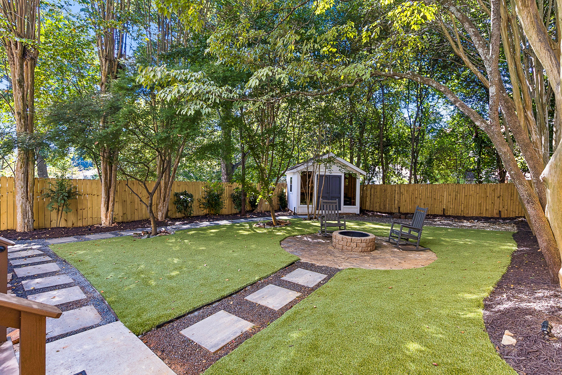  Sophisticated Modern Home in Sought-after Loring Heights - 物件實景