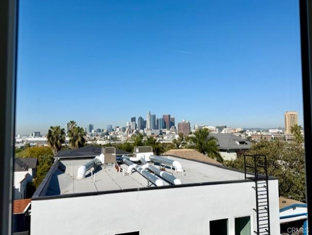 Los Angeles, California, 90033, United States, 14 Bedrooms Bedrooms, ,Residential,For Sale,1747431