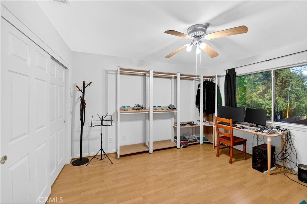 La Crescenta, California, 91214, United States, 4 Bedrooms Bedrooms, ,3 BathroomsBathrooms,Residential,For Sale,1997166