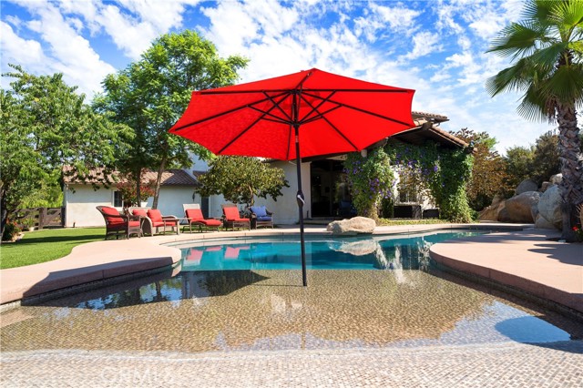 Murrieta, California, 92562, United States, 4 Bedrooms Bedrooms, ,4 BathroomsBathrooms,Residential,For Sale,1978408