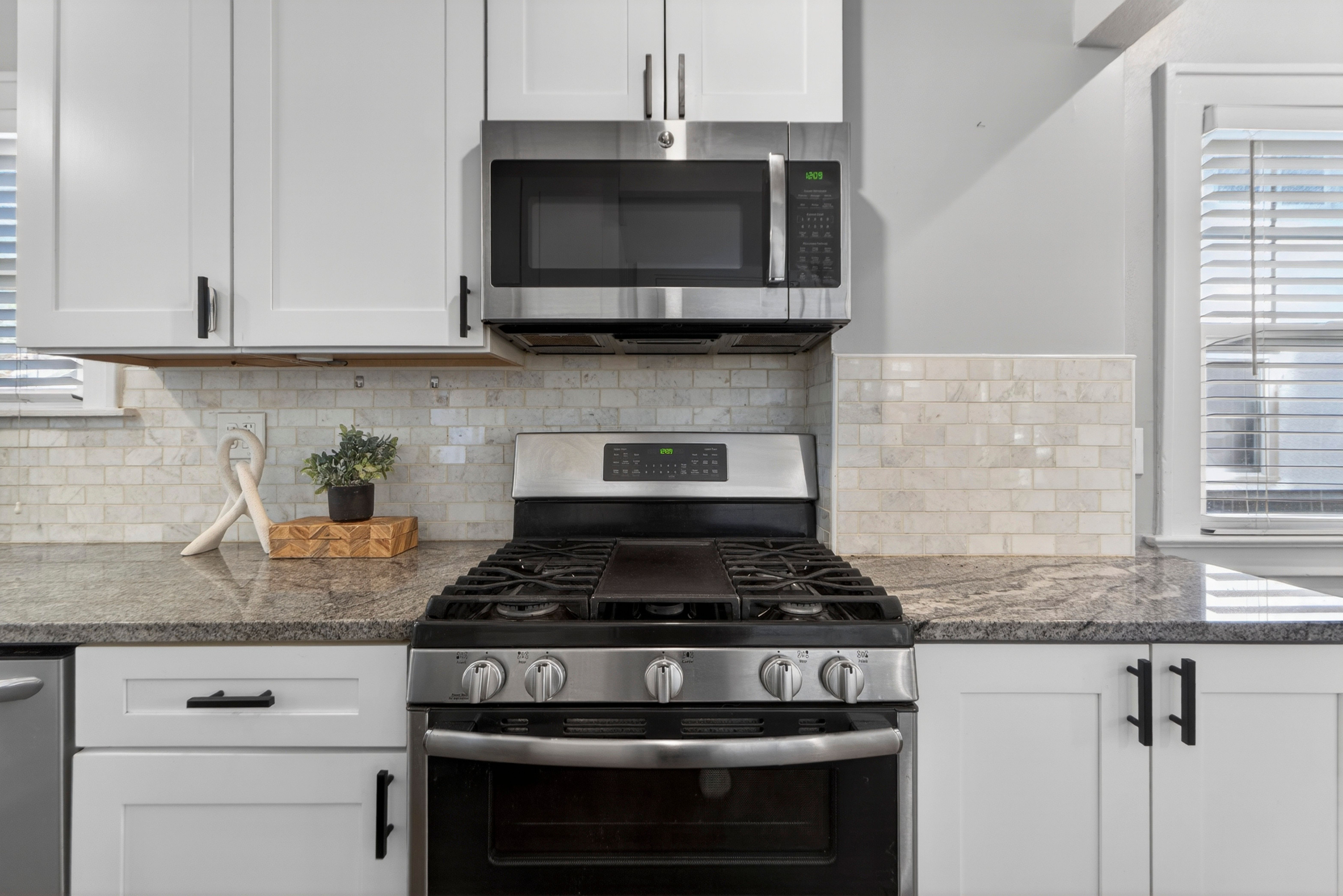  5850 Brookside Boulevard, Kansas City, MO 64113 - 物件實景
