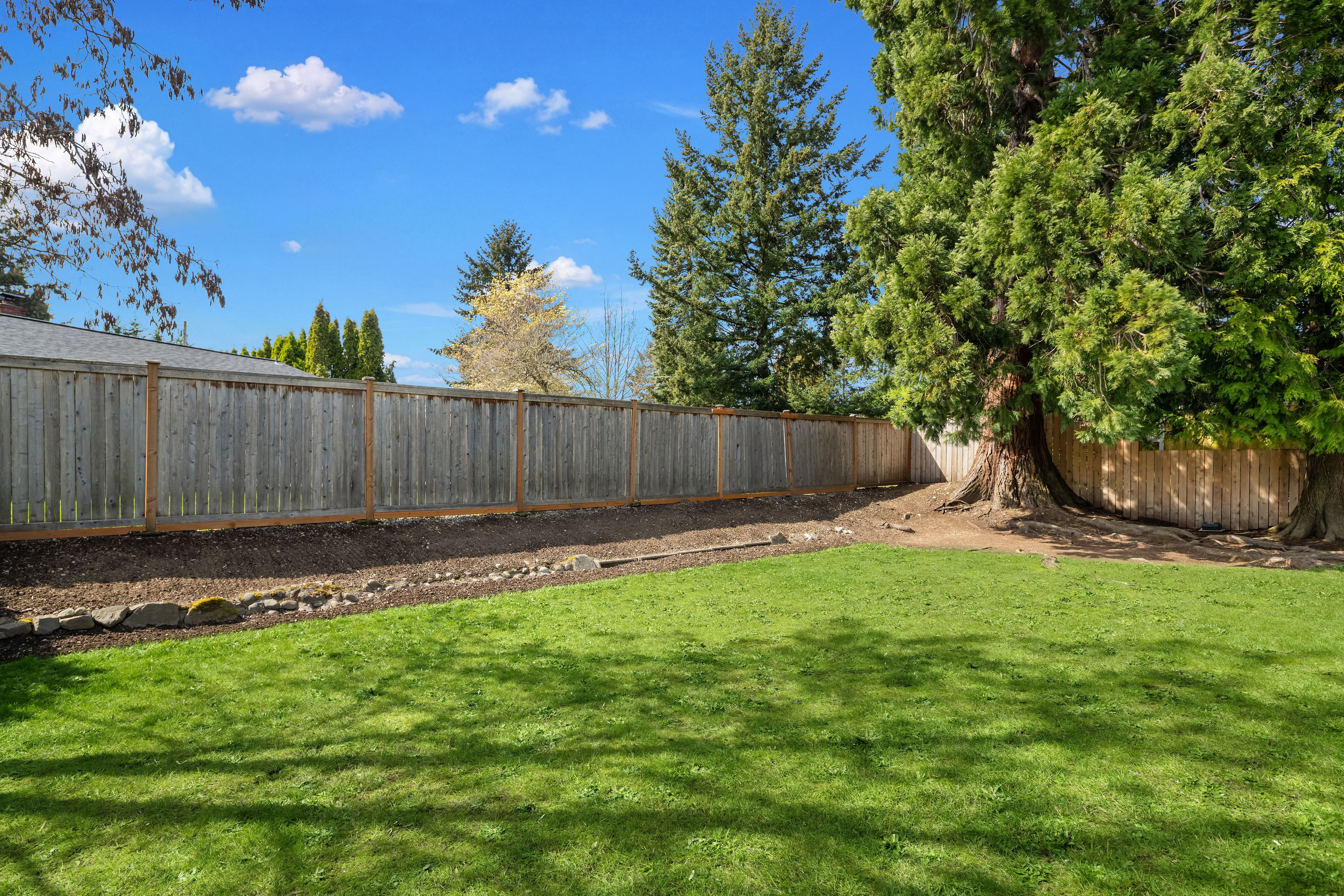  1067 Anacortes Ave NE, Renton, WA 98059 - 物件實景