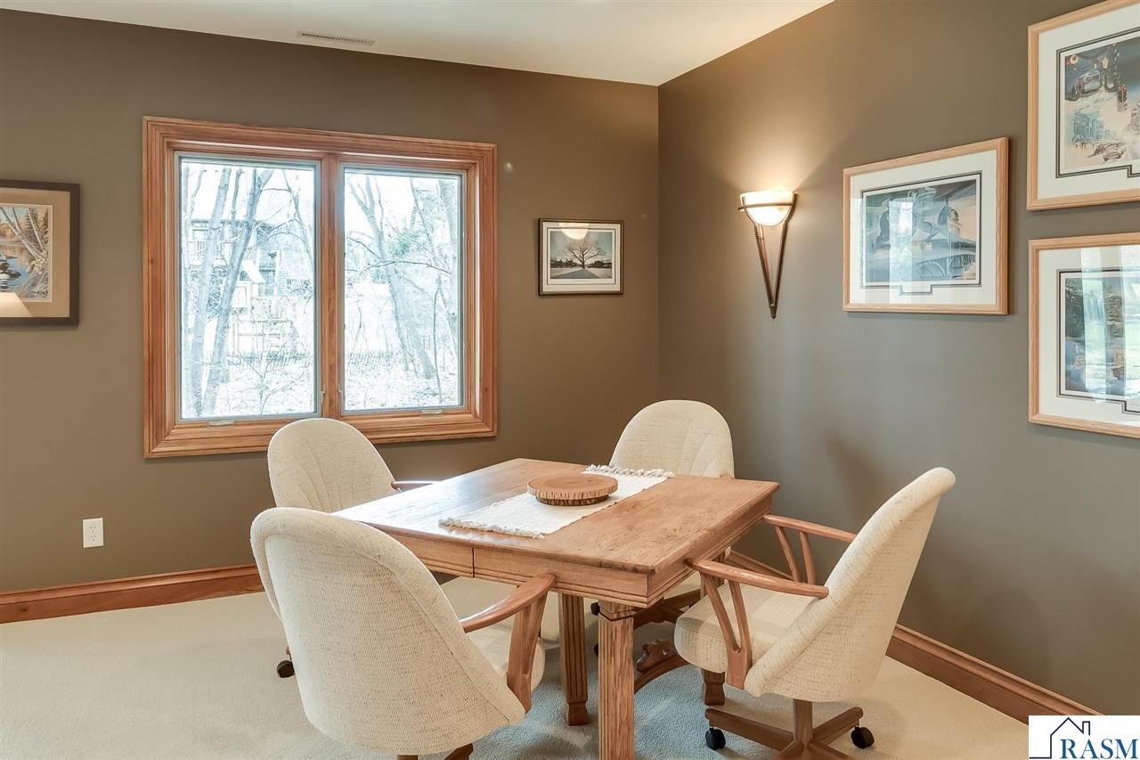 Mankato, Minnesota, 56001, United States, 3 Bedrooms Bedrooms, ,2 BathroomsBathrooms,Residential,For Sale,1982289