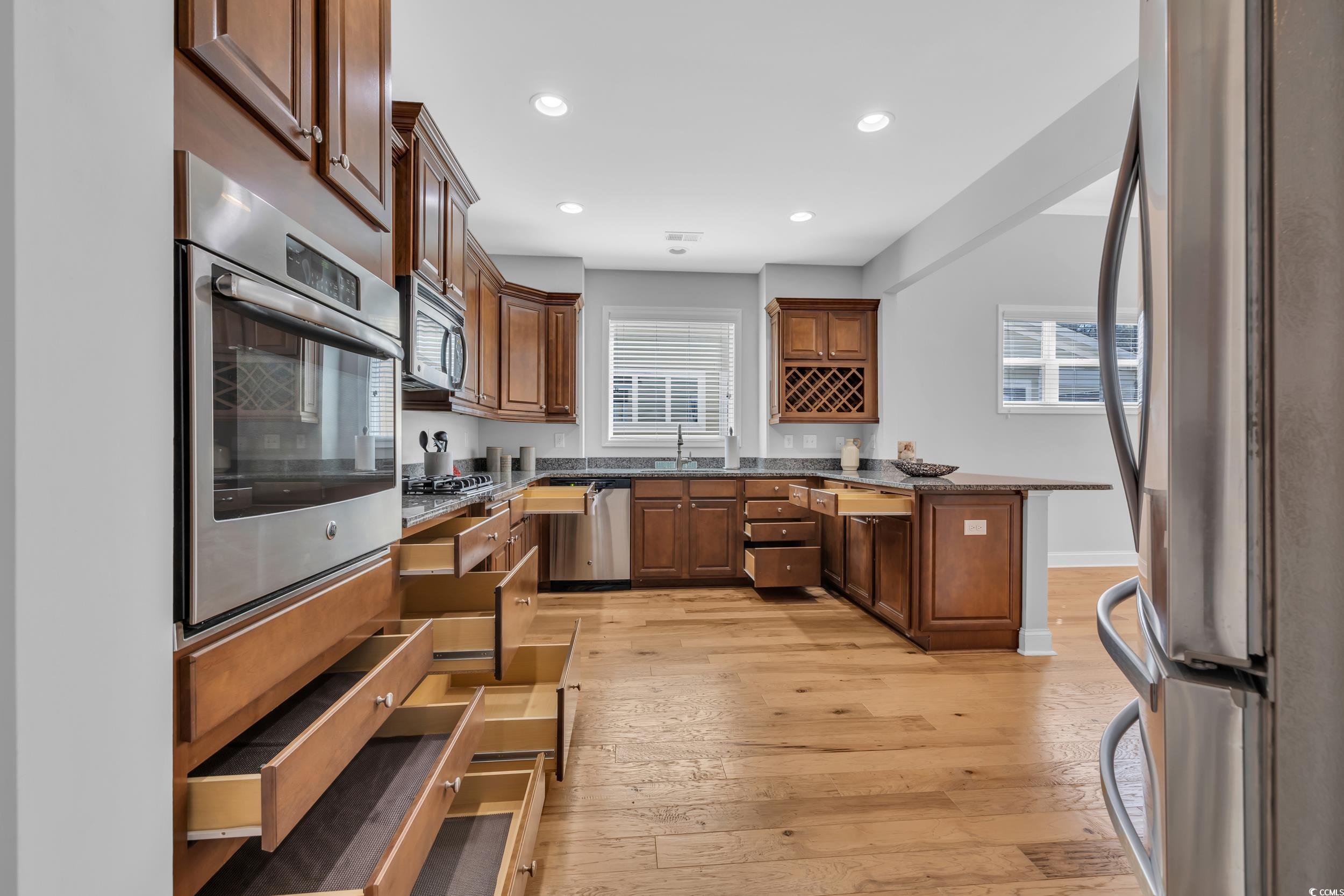 Myrtle Beach, South Carolina, 29577, United States, 3 Bedrooms Bedrooms, ,3 BathroomsBathrooms,Residential,For Sale,1855451
