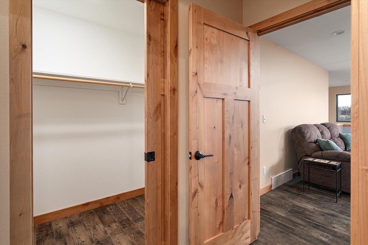 Muscoda, Wisconsin, 53573, United States, 3 Bedrooms Bedrooms, ,3 BathroomsBathrooms,Residential,For Sale,1990387