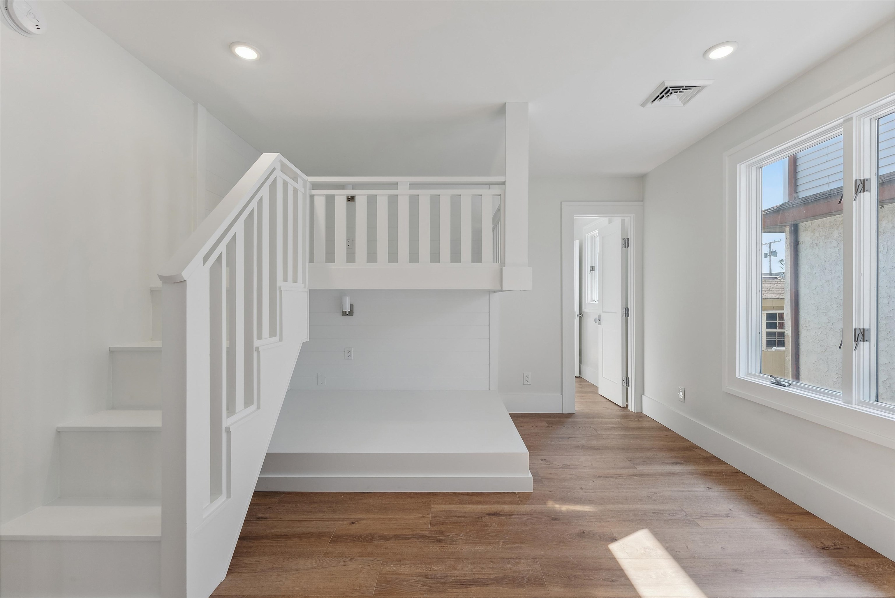 North Wildwood, New Jersey, 08260, United States, 3 Bedrooms Bedrooms, ,2 BathroomsBathrooms,Residential,For Sale,1978579