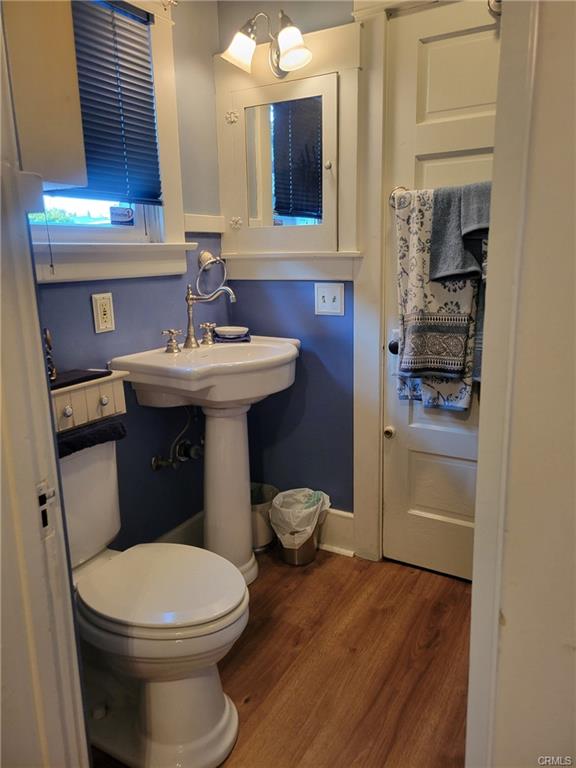 Ontario, California, 91762, United States, 2 Bedrooms Bedrooms, ,Residential,For Sale,1937617