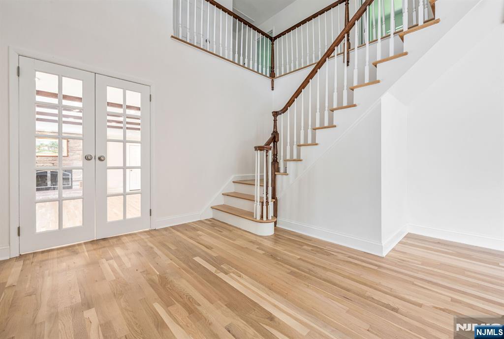 Wyckoff, New Jersey, 07481, United States, 5 Bedrooms Bedrooms, ,5 BathroomsBathrooms,Residential,For Sale,1951013