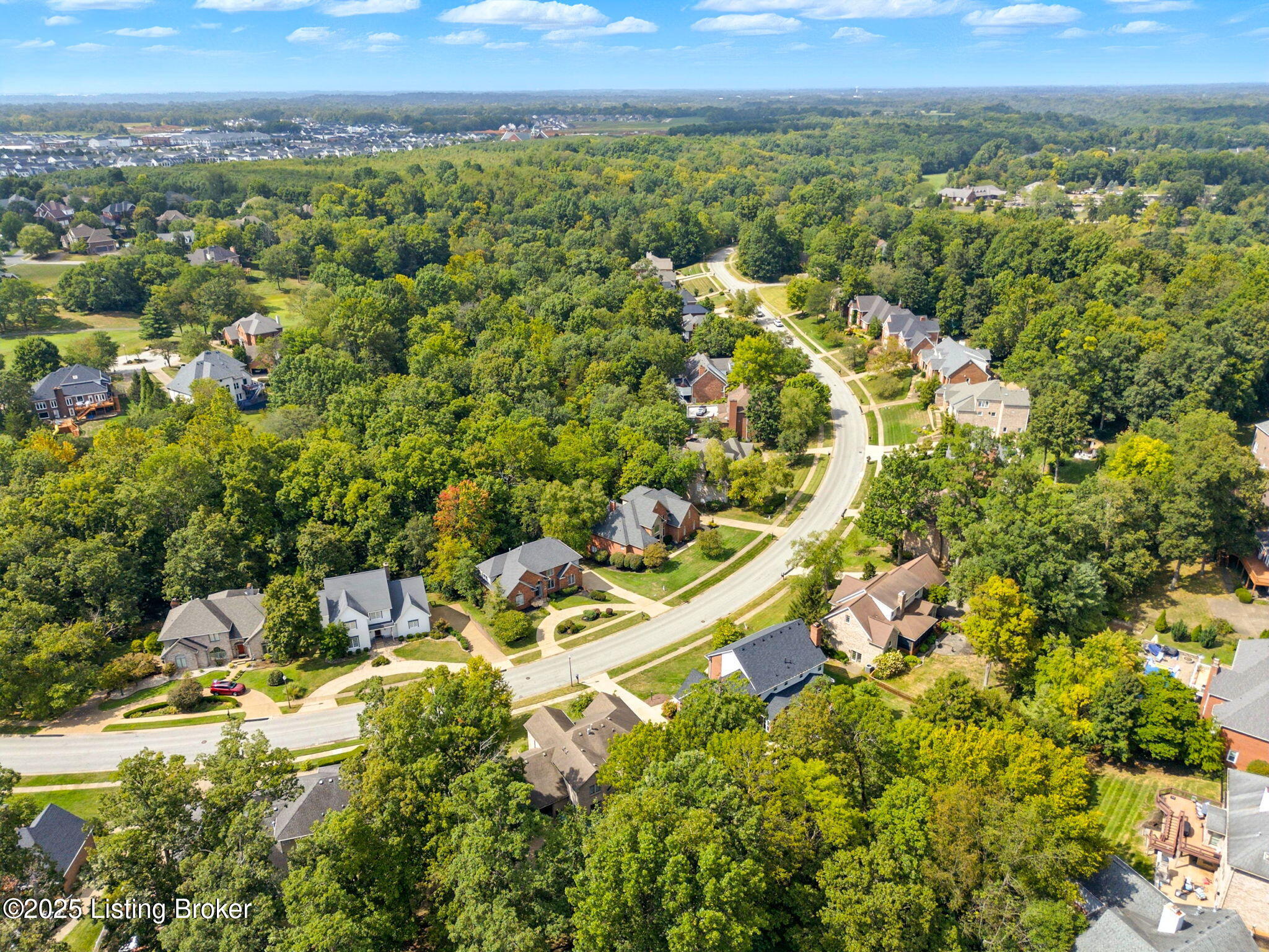 Prospect, Kentucky, 40059, United States, 4 Bedrooms Bedrooms, ,4 BathroomsBathrooms,Residential,For Sale,1941807