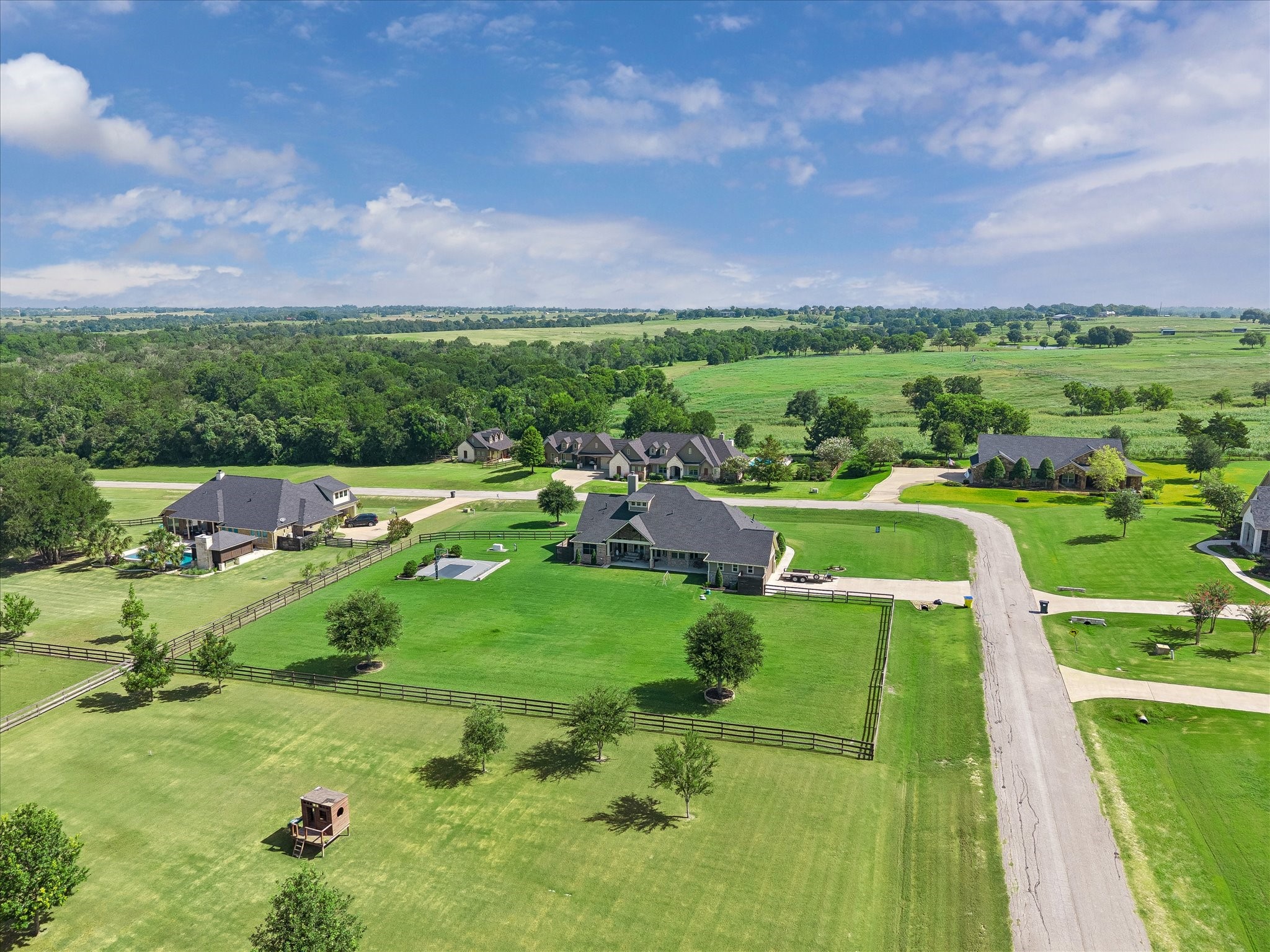  885 Amethyst Drive, Bellville, TX, 77418 - 物件實景