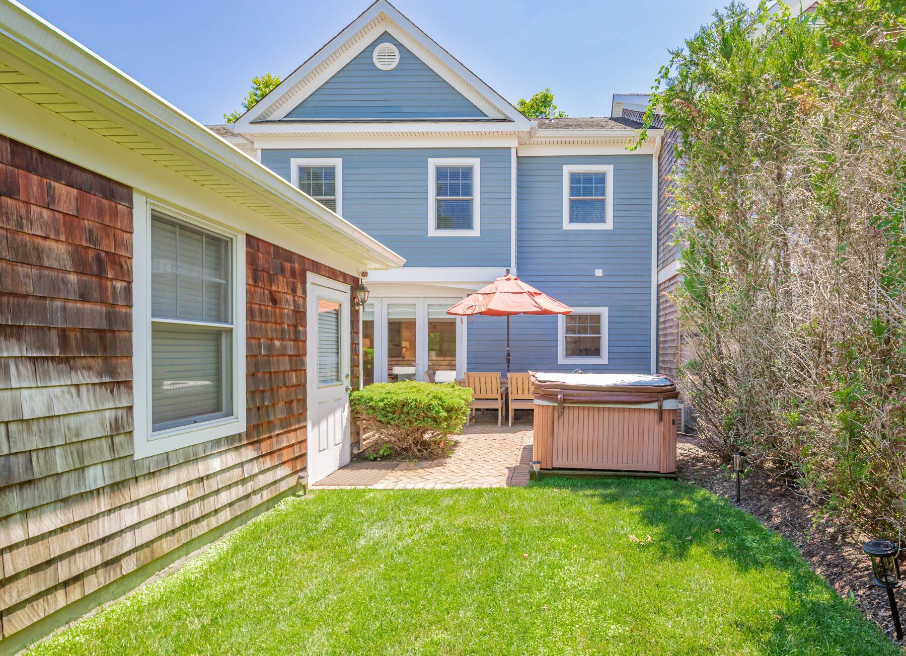  Beautiful Townhouse Condo - The Courtyards of Southampton - 物件實景