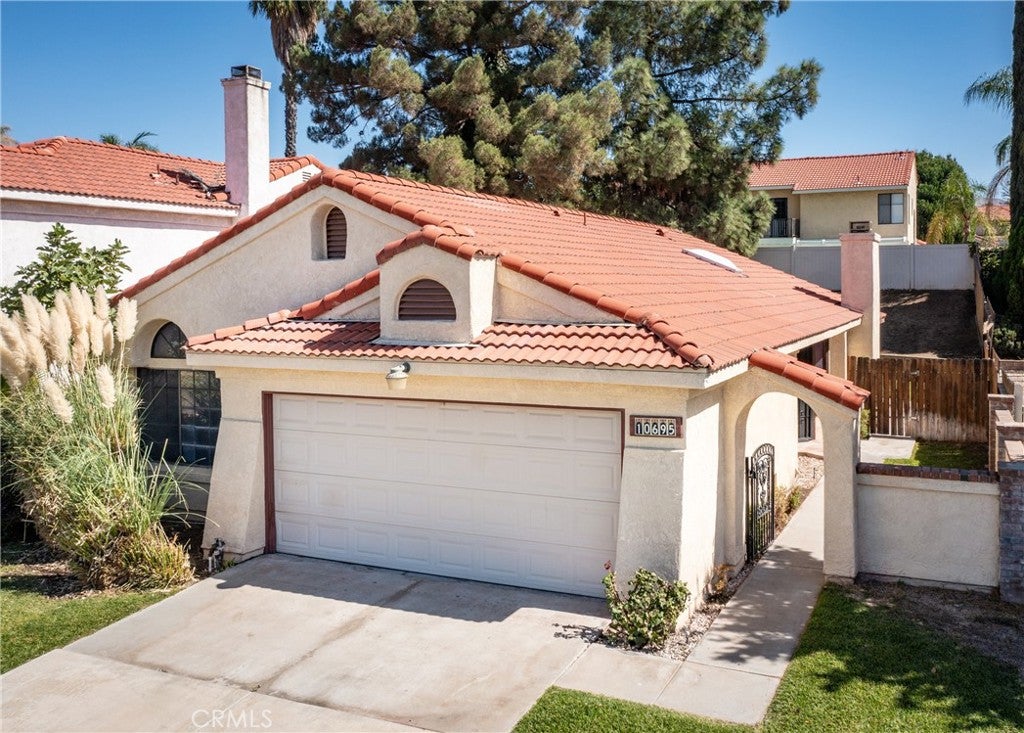 Redlands, California, 92374, United States, 3 Bedrooms Bedrooms, ,2 BathroomsBathrooms,Residential,For Sale,1975429