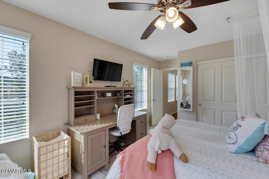 Valencia, California, 91354, United States, 4 Bedrooms Bedrooms, ,3 BathroomsBathrooms,Residential,For Sale,1914107