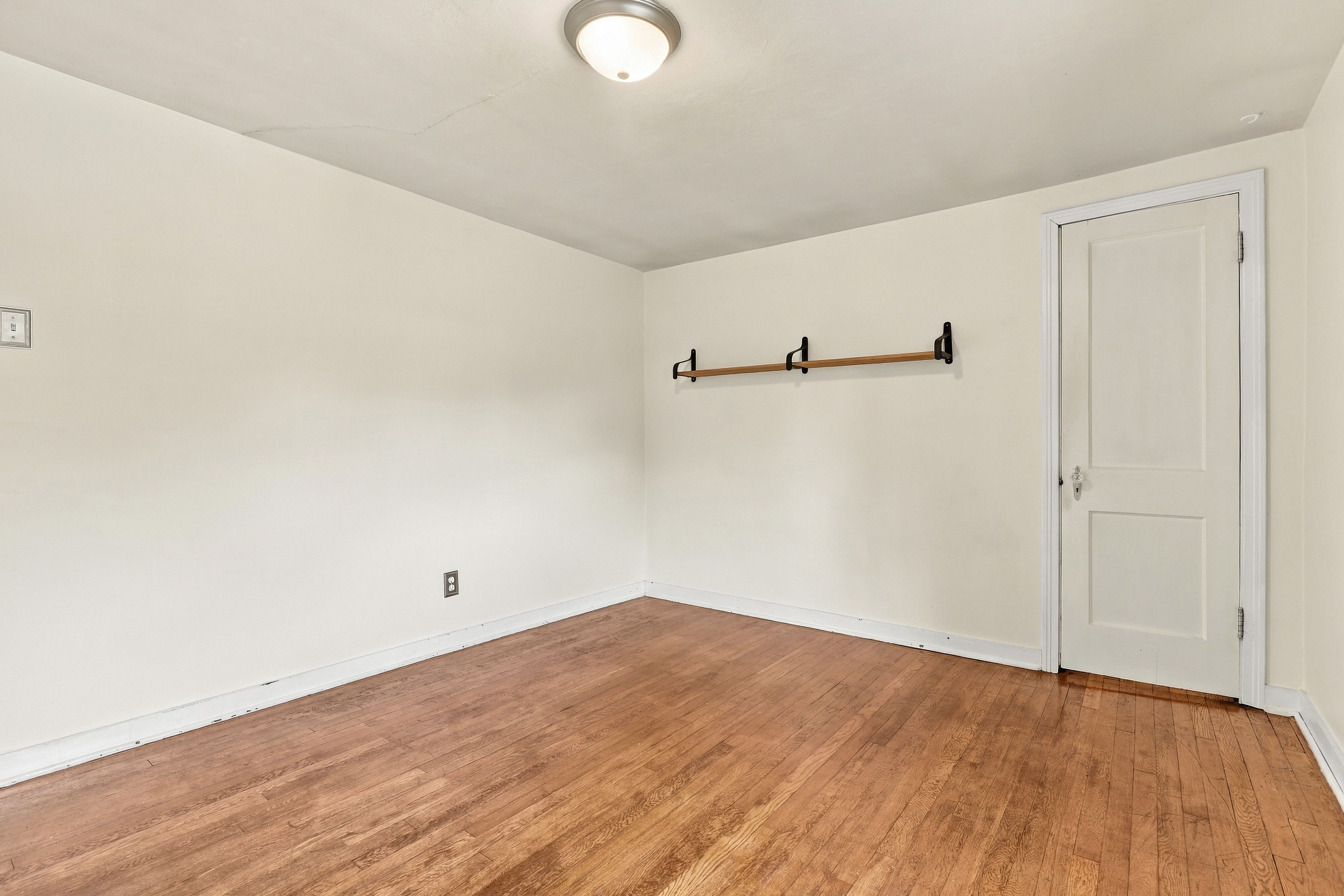  715 Maple Street, West Mifflin, PA 15122 - 物件實景