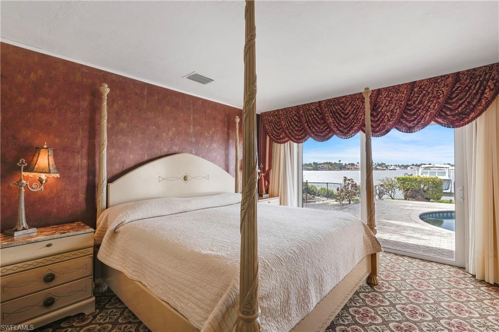 Naples, Florida, 34102, United States, 4 Bedrooms Bedrooms, ,4 BathroomsBathrooms,Residential,For Sale,1939219