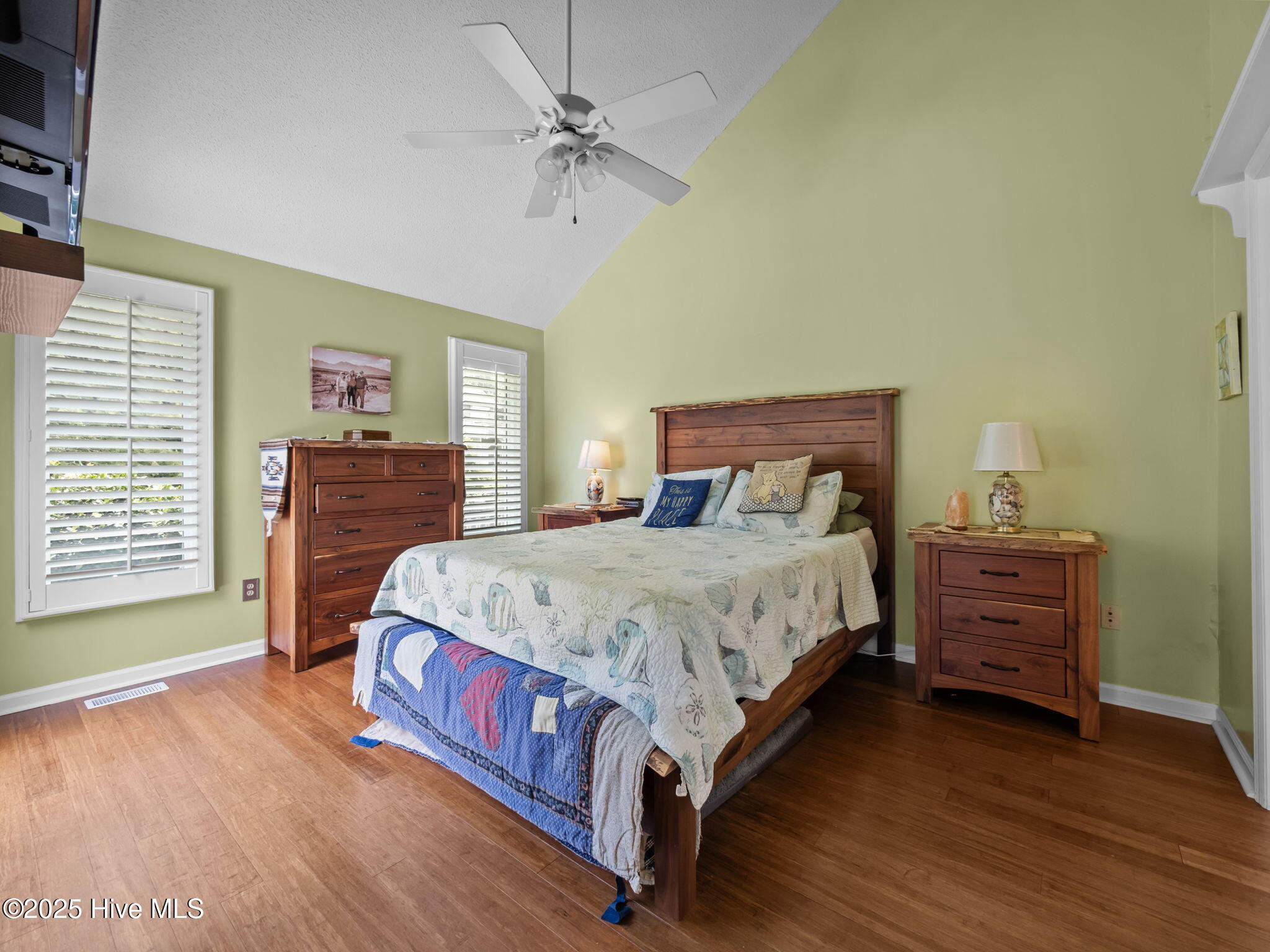 Emerald Isle, North Carolina, 28594, United States, 3 Bedrooms Bedrooms, ,3 BathroomsBathrooms,Residential,For Sale,1931635