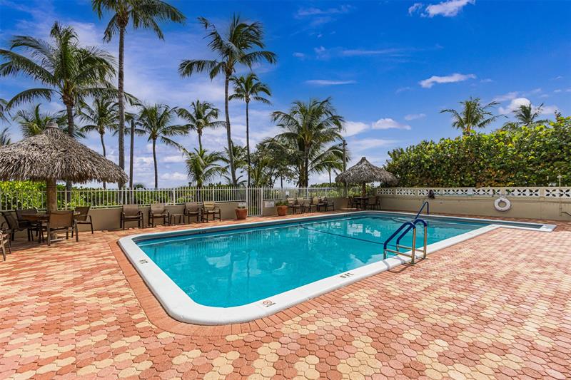 Pompano Beach, Florida, 33062, United States, 2 Bedrooms Bedrooms, ,2 BathroomsBathrooms,Residential,For Sale,1991979