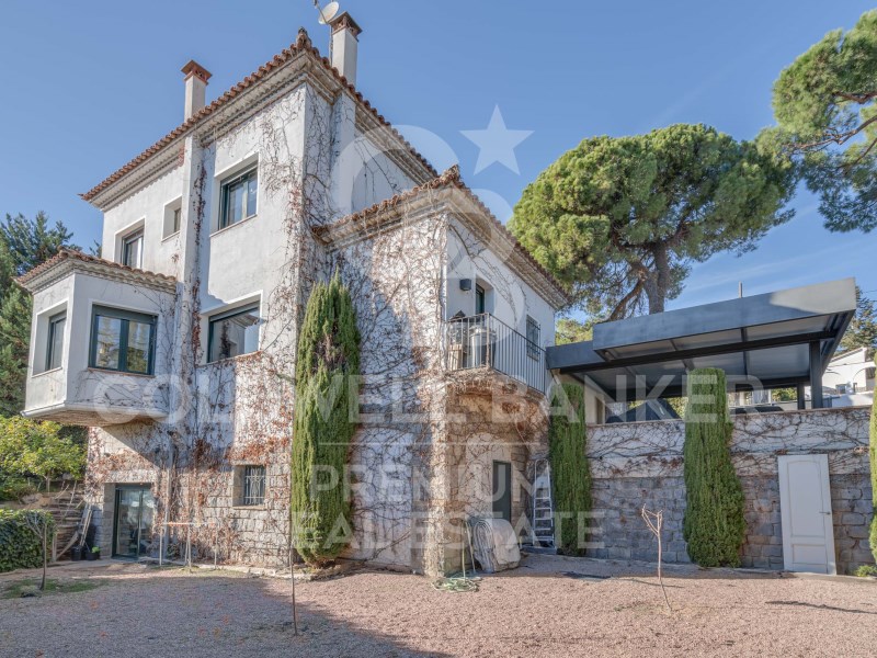 Barcelona, Cerdanyola del Vall?s, Bellaterra Barce, Cerdanyola del Vallès, Catalonia, ES, 3 Bedrooms Bedrooms, ,4 BathroomsBathrooms,Residential,For Sale,Barcelona, Cerdanyola del Vall?s, Bellaterra Barce,1612402