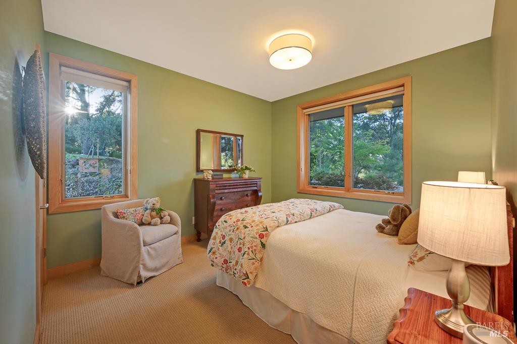 Healdsburg, California, 95448, United States, 3 Bedrooms Bedrooms, ,4 BathroomsBathrooms,Residential,For Sale,1866142
