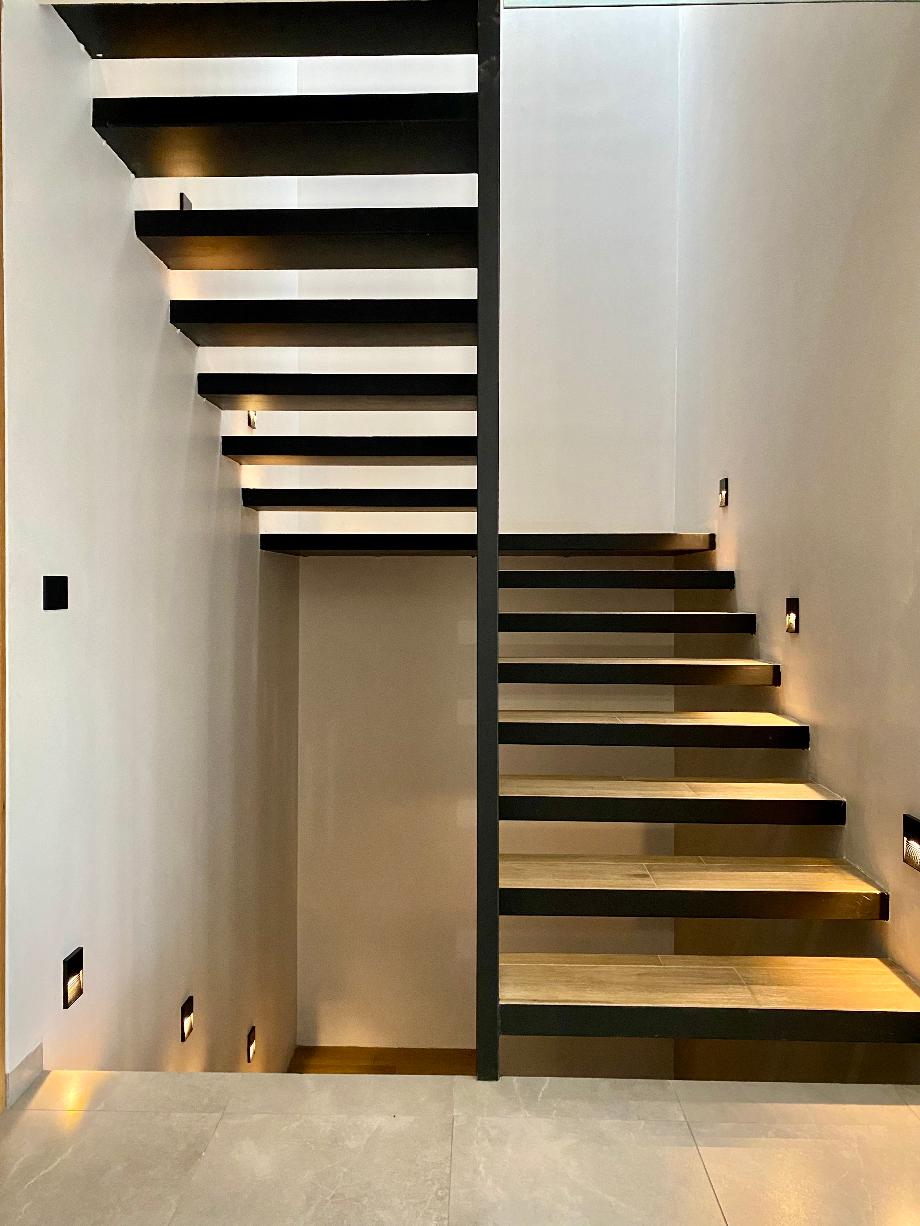 Atizapán de Zaragoza, Estado de méxico, 52985, Mexico, 3 Bedrooms Bedrooms, ,4 BathroomsBathrooms,Residential,For Sale,1826514